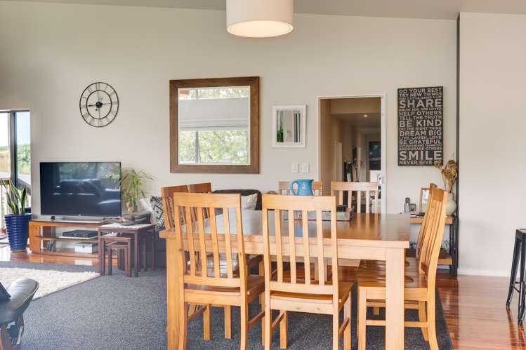 7 Ritchie Road Parua Bay_10