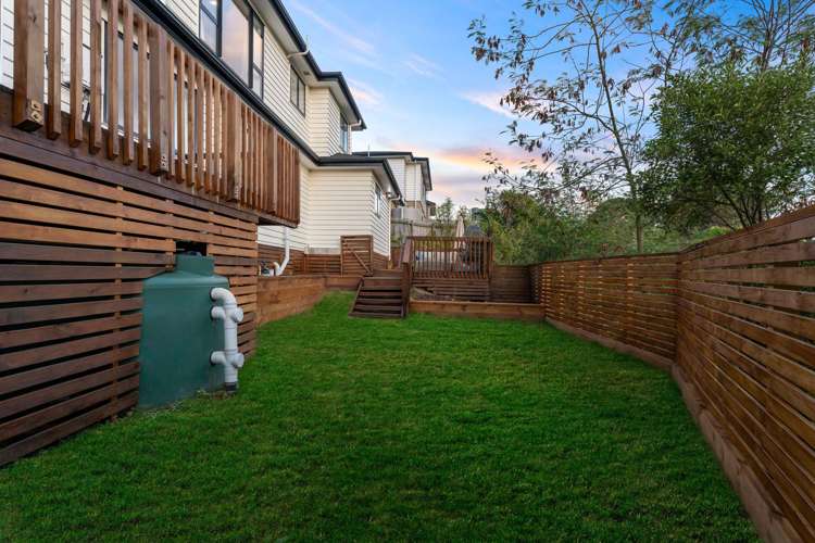 1b Makora Road Massey_19