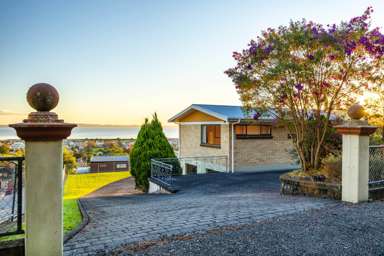 911 Richmond Street_1
