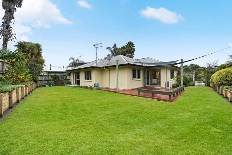 35 Saint James Drive Rototuna_18