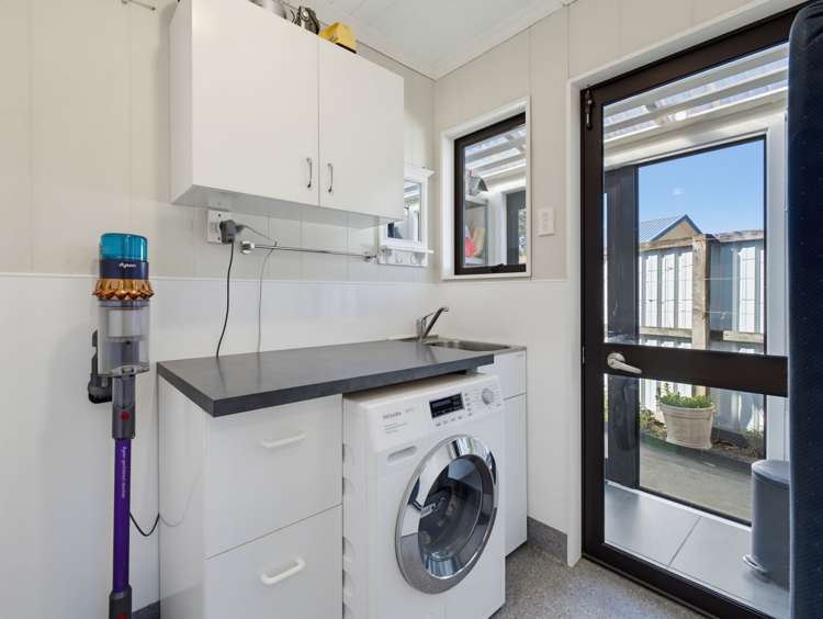 36 Ocean View Place Southbridge_17