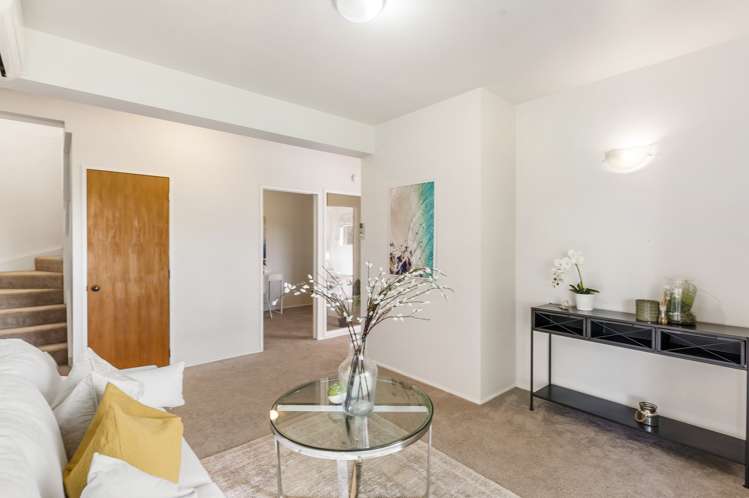 17 Sunnylaw Place Glen Eden_16