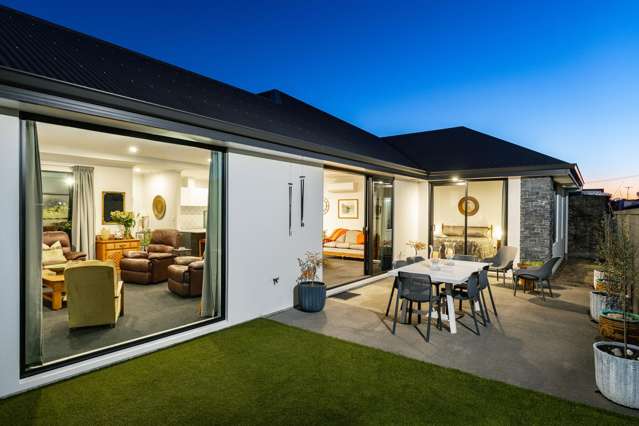 2/66 Arthur Street Blenheim_1