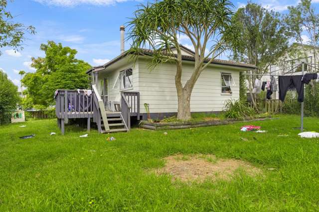 82 & 84 Moire Road Massey_4