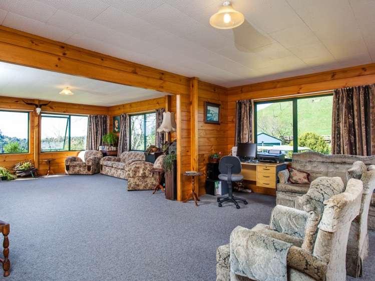 667 Stanley Road Wainui_20