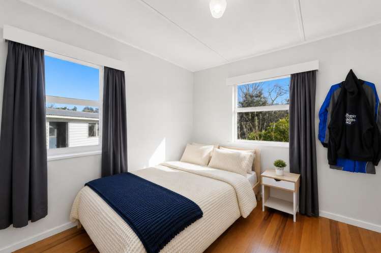 71 Awaroa Road Helensville_14