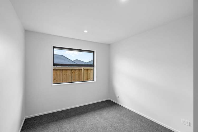 98 Scout Street Rolleston_13