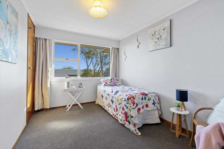 15 Clifton Drive Waitara_11