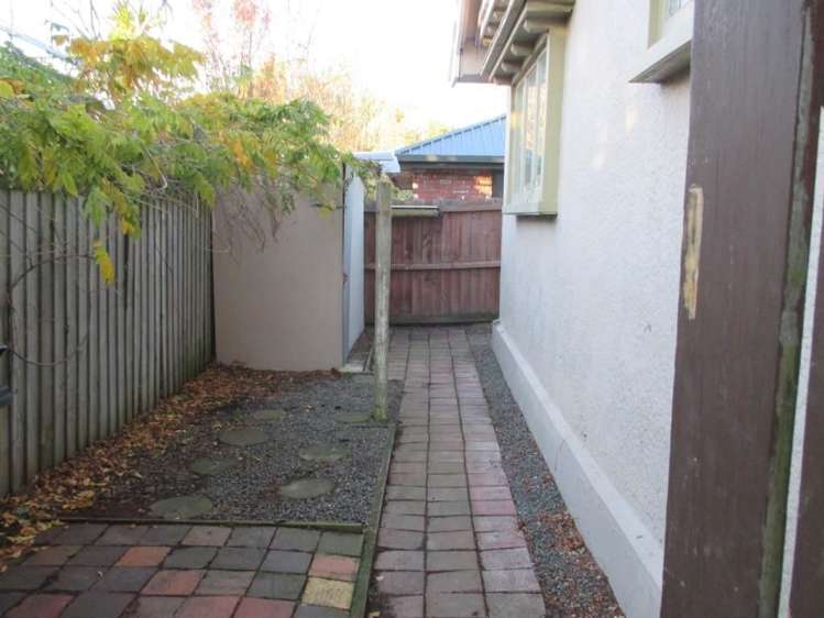 30 Edward Avenue Edgeware_10