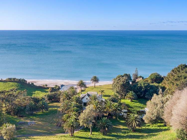 2425f State highway 2 Pukehina_10