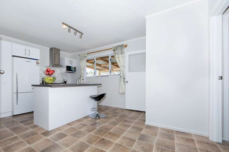 100 Gloucester Road Manurewa_19