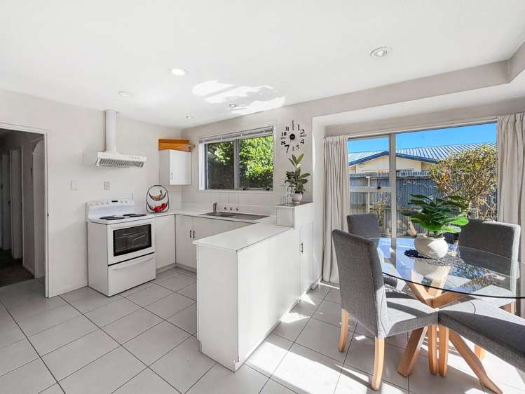 2/59 Gardiners Road_3