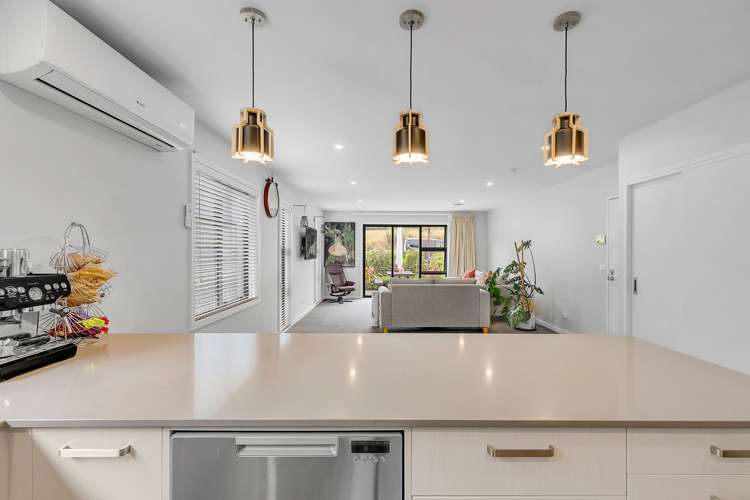 48 Karearea Avenue Porirua_6