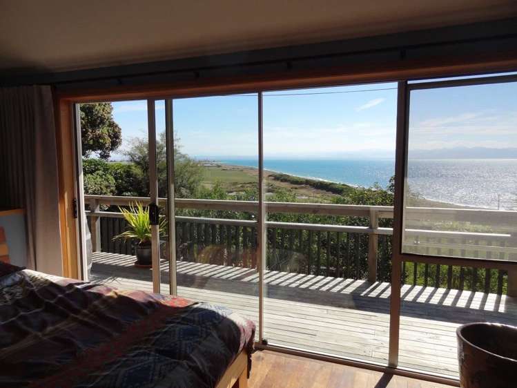 38 Athol Street Glenduan_9