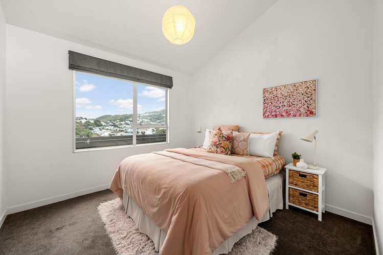 10/3 Severn Street Island Bay_10