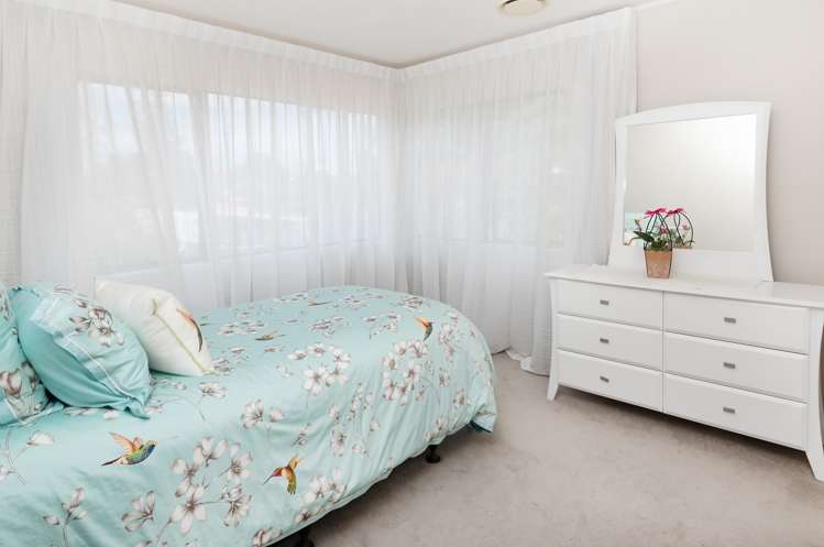 12b Glenfern Road Mellons Bay_17