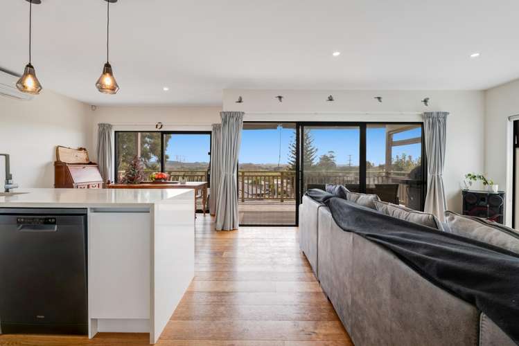 4 St Julia Court Helensville_7