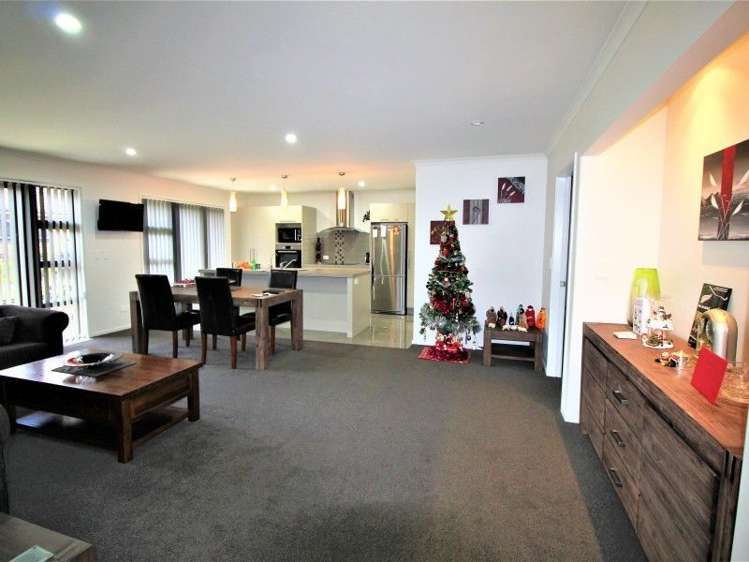 34 West Thompson Street Leamington_9