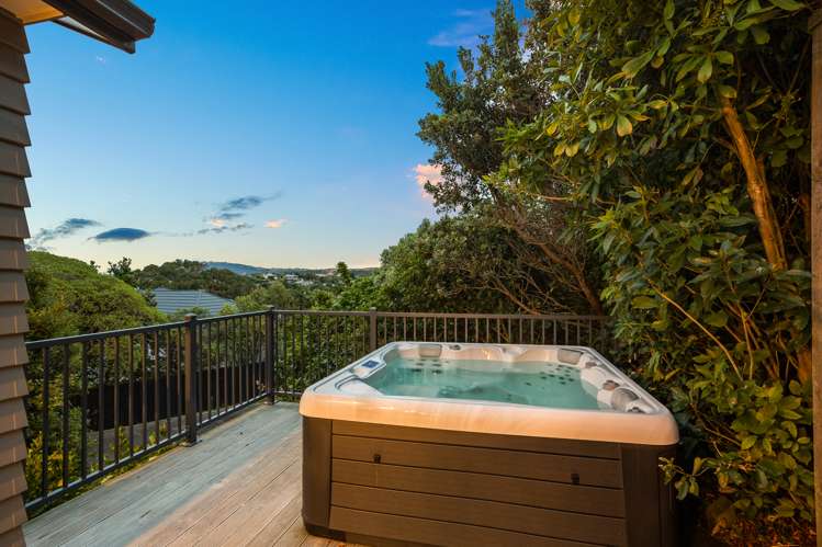 9b Saint Ives Drive Camborne_12