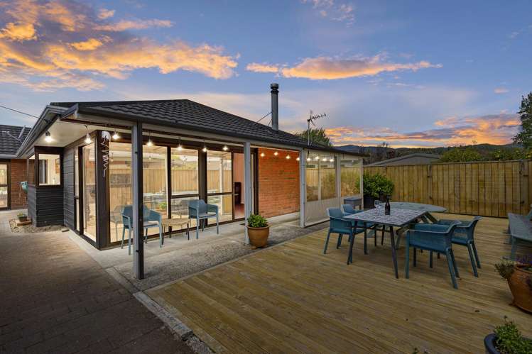 19 Memphis Grove Totara Park_1