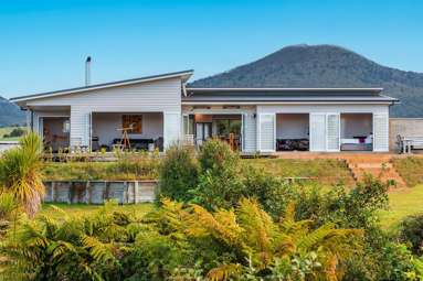 11 Rangikatea Road_2