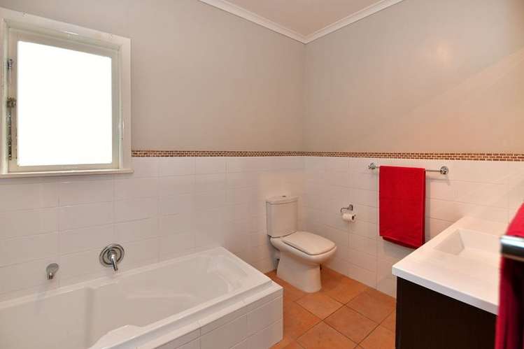 1/74 East Coast Road Milford_11