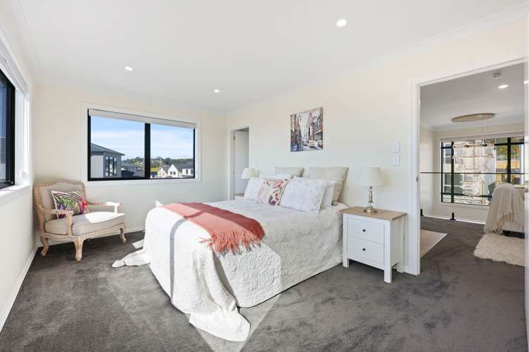 17 Ballyalton Crescent Flat Bush_62