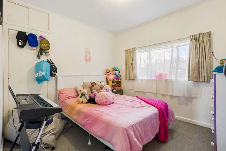 77 Te Atatu Road Te Atatu South_10