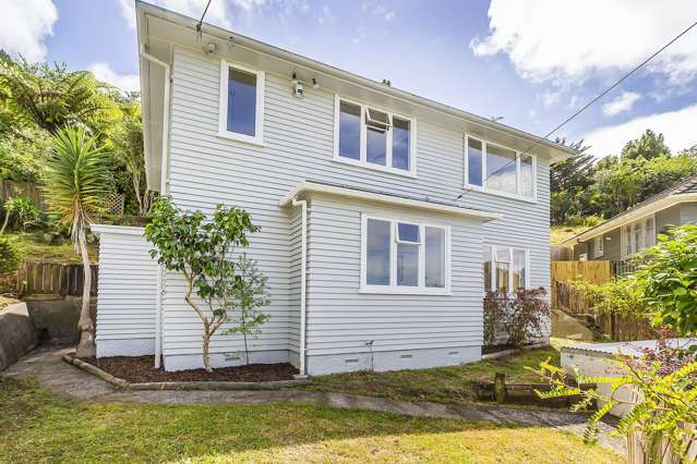 16 Greer Crescent Tawa_3