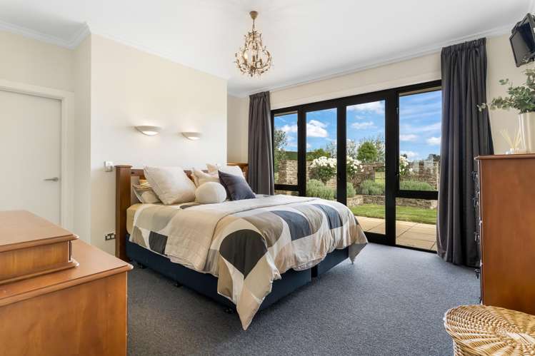 36 and 38 O'Brien Road Winton_13