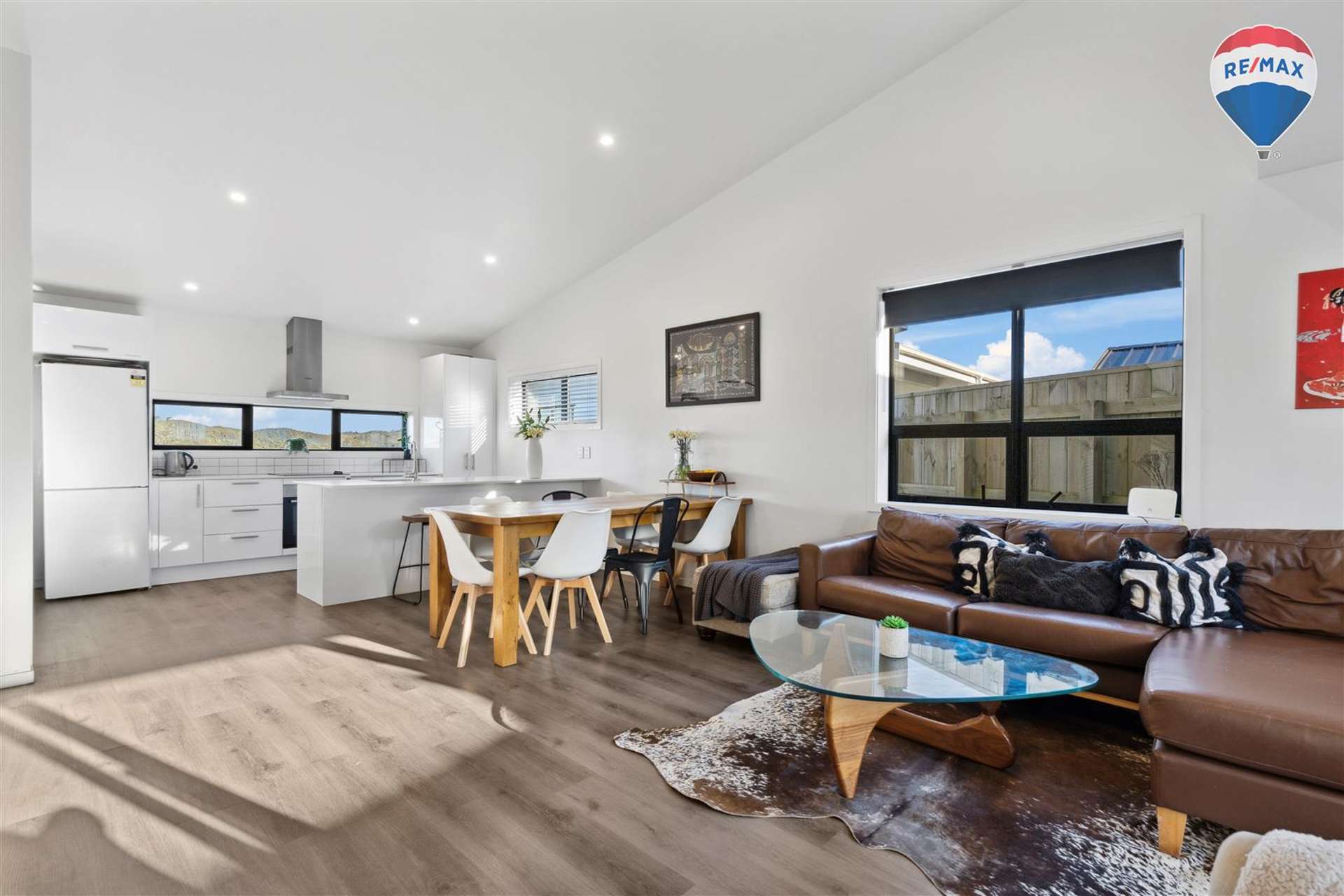 2/18A Cathie Place Karori_0