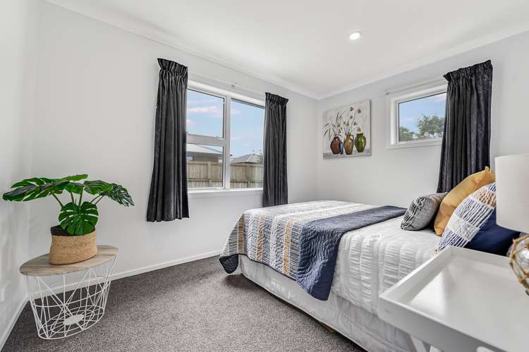 5a Morrison Crescent Glenview_7