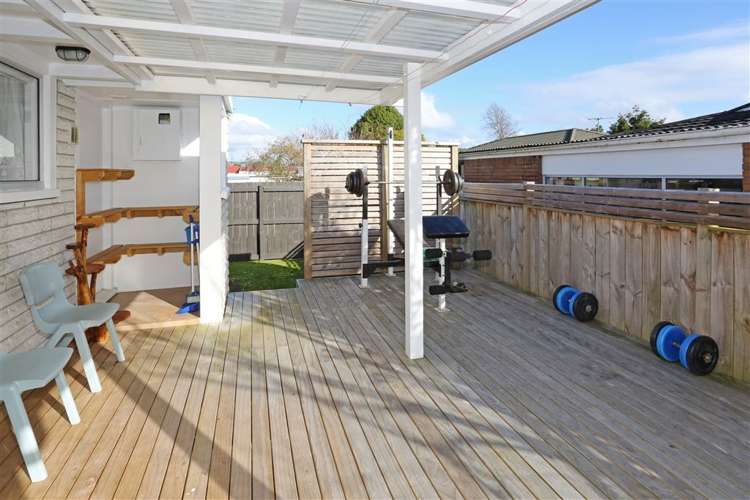 1/15 Cameron Street Papakura_13