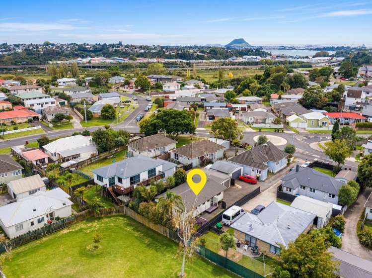 34B Twentyfirst Avenue Gate Pa_34