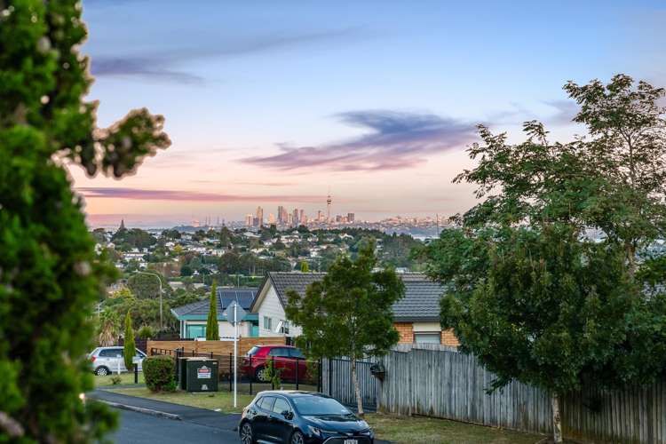 56 Garton Drive Massey_25