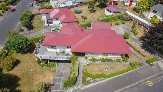 6 Drummond Street Dannevirke_1