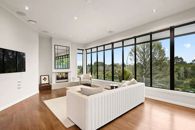 2 Comries Road Chartwell_14