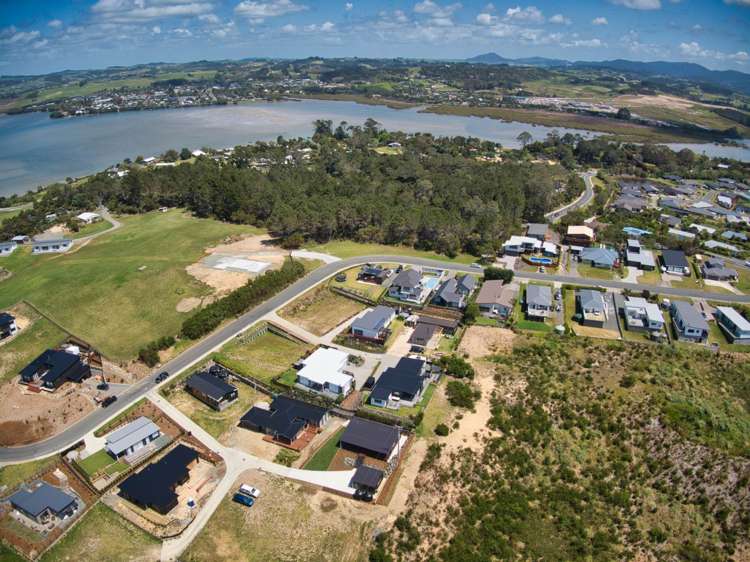 5 Shipwreck Way Mangawhai Heads_21
