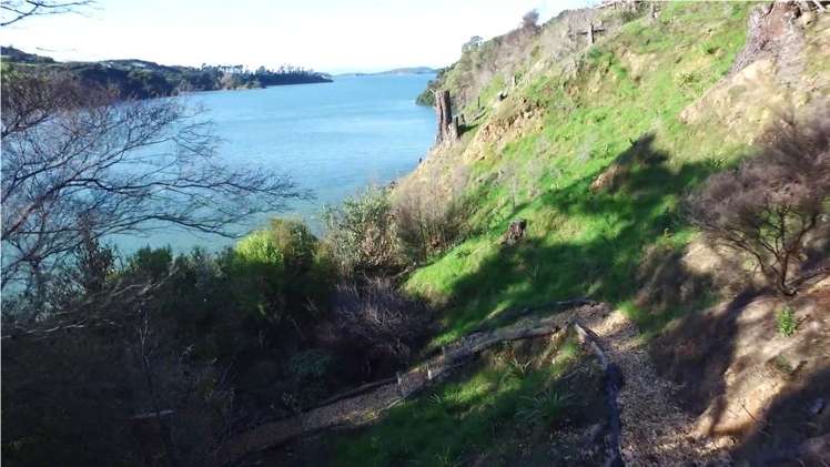 691 Orapiu Road Waiheke Island_10