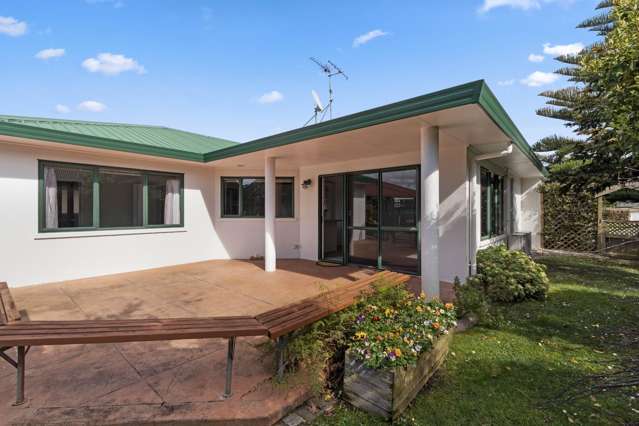 30 Caversham Drive 2612_3