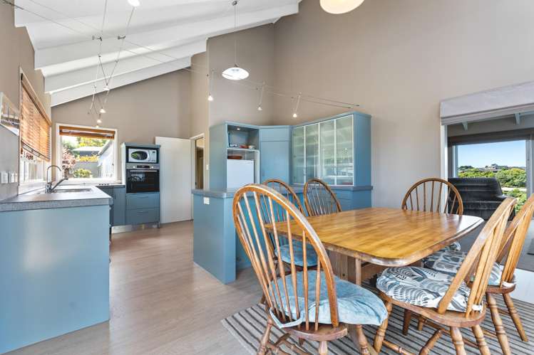 18b Montana Place Merrilands_5