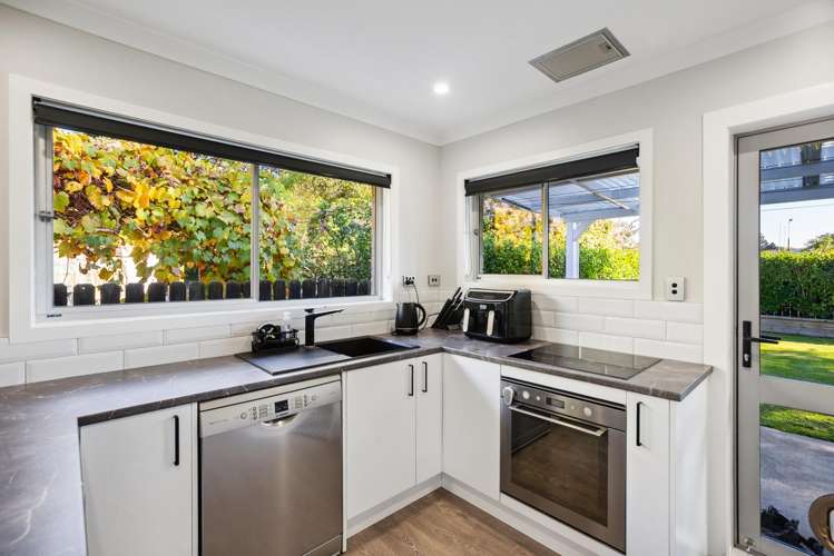 3b Buckley Grove Paraparaumu_5