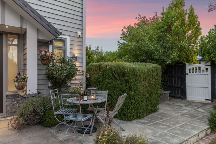 94 Saint Martins Road Saint Martins_8