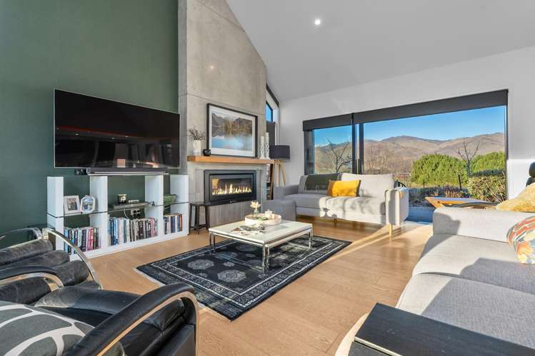 11 Aurum Court_3