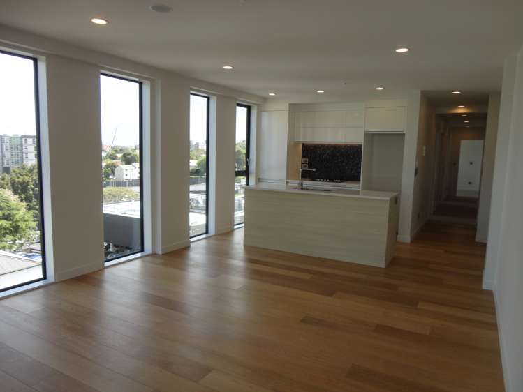 501/10 Lion Place Epsom_7