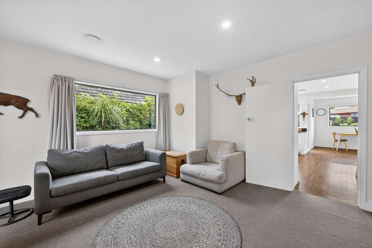 17 Pinewood Avenue_4