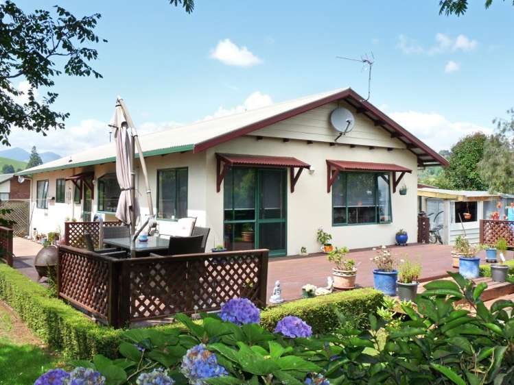 34 Lord Auckland Road Wakefield_0