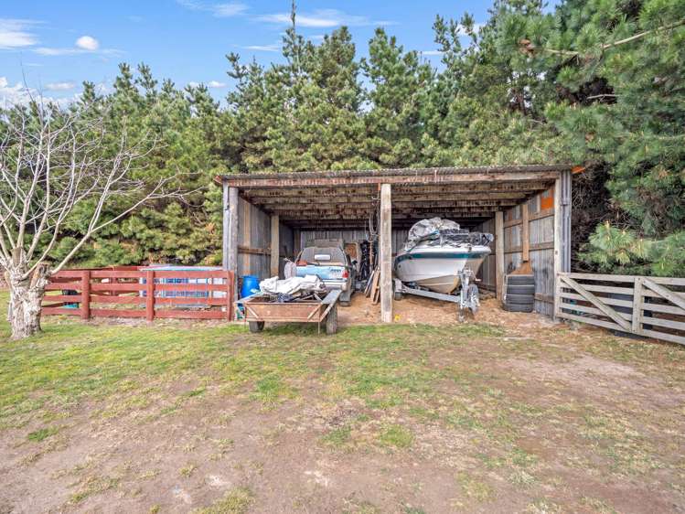 327 Smillies Road Oamaru_33