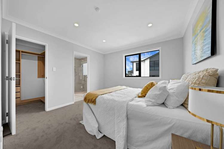 76 Koromeke Street Flat Bush_16