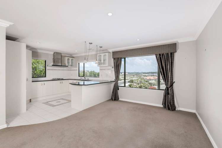 10 Graham Collins Drive Windsor Park_15